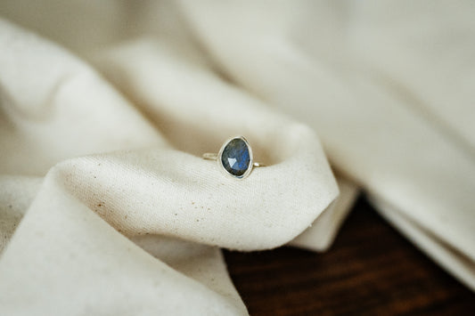 Labradorite Ring